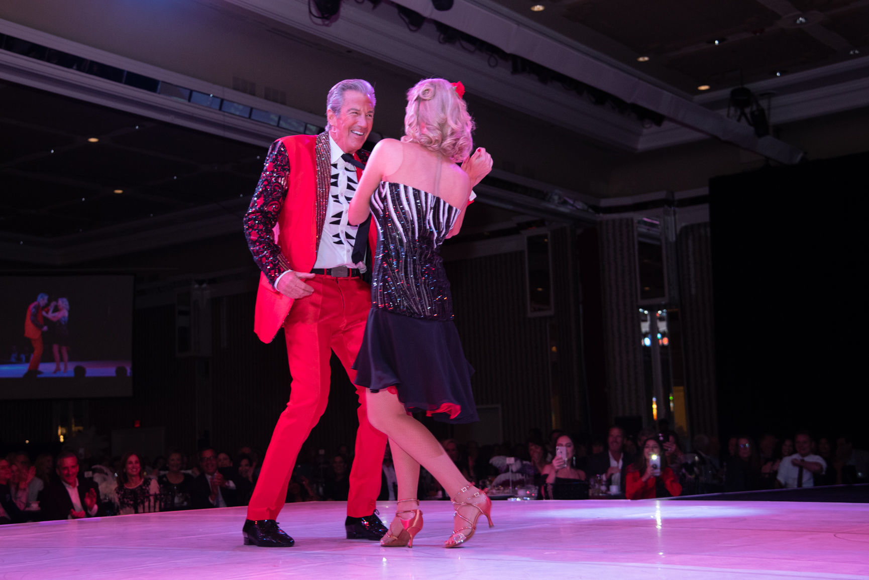 110318_acw_dancinggallery-254.jpg